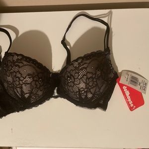 Brand new Dollhouse Push Up Bra SIZE 34C